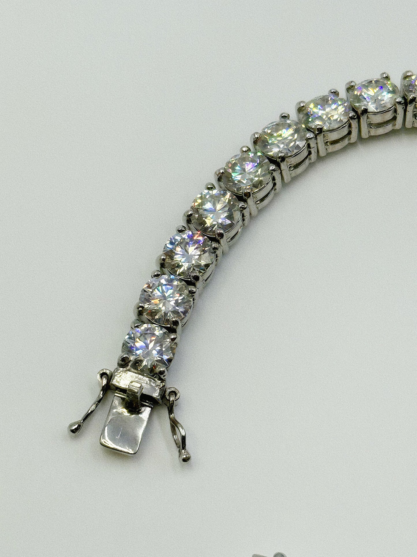 White Gold Tennis Bracelet with Moissanites