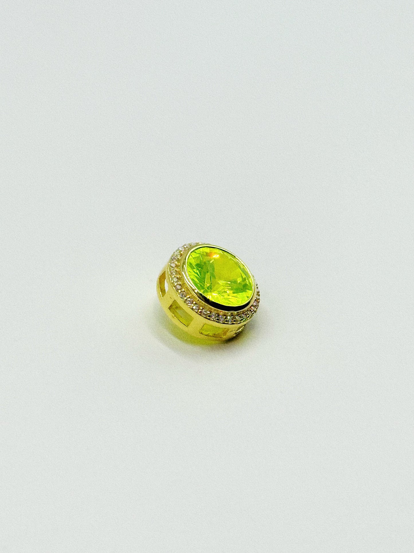 Luminous Pendant in Gold