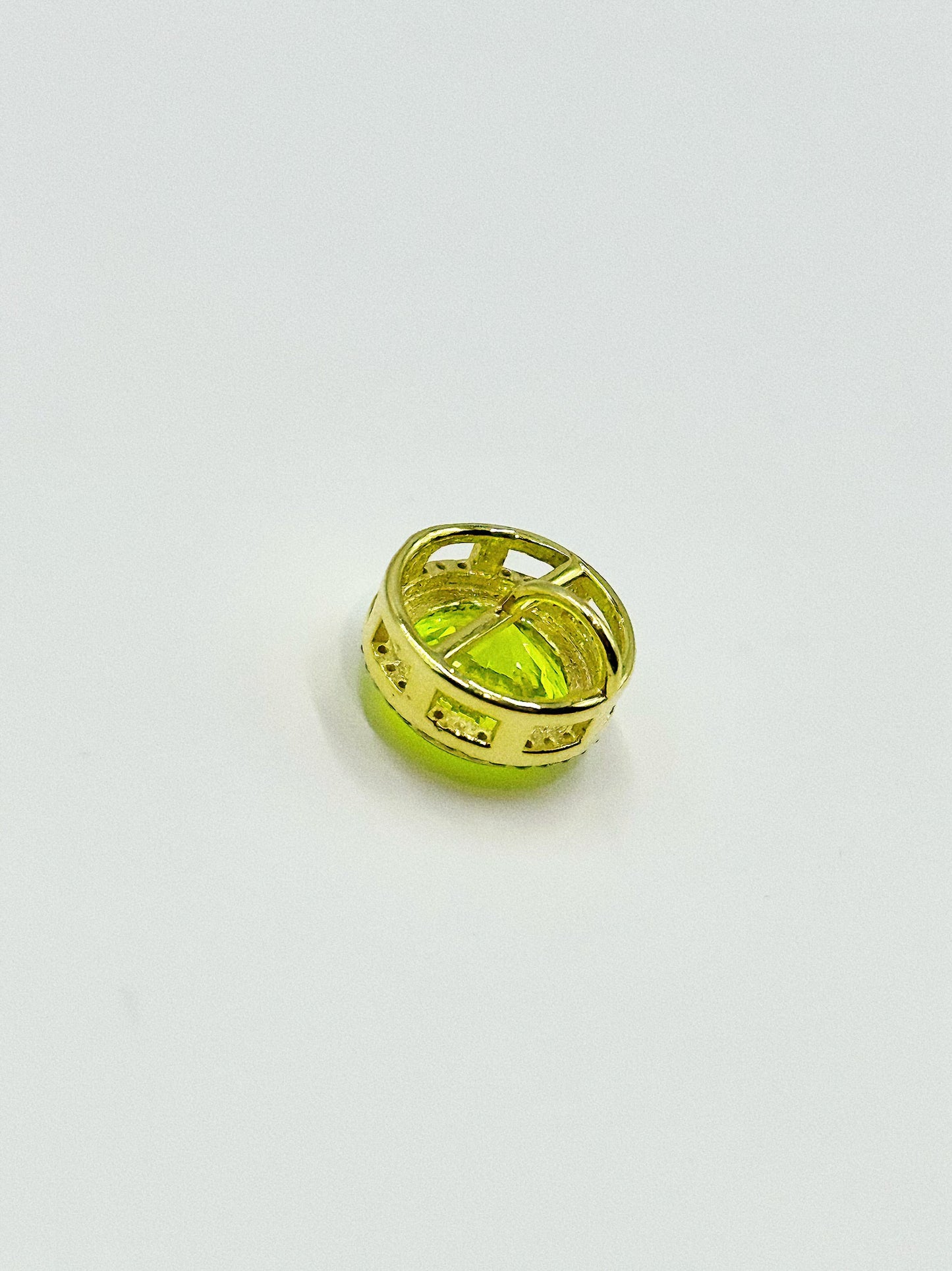Luminous Pendant in Gold