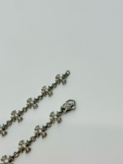 Cross Motif Chain with Moissanites